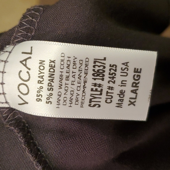 NWT!  Vocal cut out bling shoulder - Picture 9 of 9